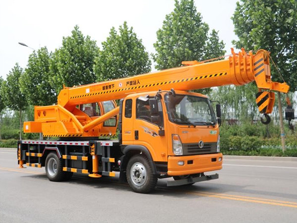160噸吊車(chē)
